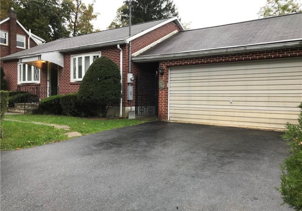 841 Gilly Avenue, Bethlehem City, Pennsylvania 18015, 2 Bedrooms Bedrooms, 6 Rooms Rooms,1 BathroomBathrooms,Residential,For sale,Gilly,751184