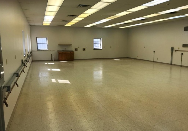 2214 Farmington Avenue, Douglass Township, Pennsylvania 19512, ,Commercial,For sale,Farmington,751299