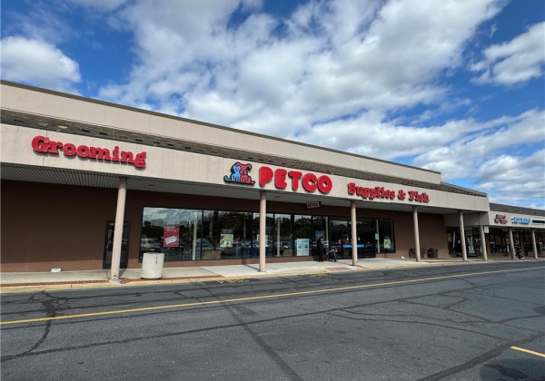 2429 Nazareth Road, Palmer Twp, Pennsylvania 18045, ,Commercial,For sale,Nazareth,647376