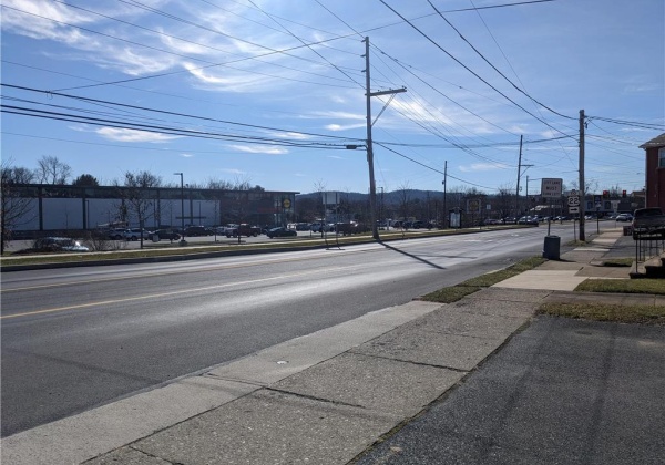 950 25th Street, Wilson Borough, Pennsylvania 18042, ,Commercial,For sale,25th,732710