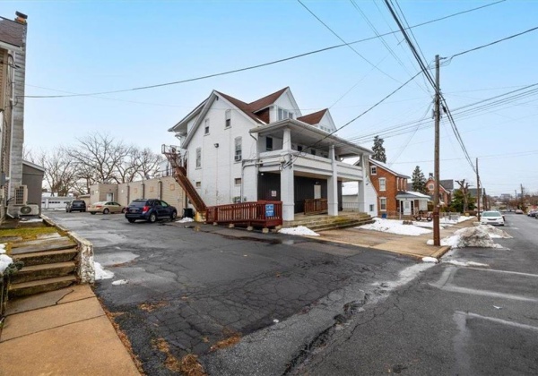 2312 5Th Street, Allentown City, Pennsylvania 18103, ,Investment Property,For sale,5Th,733469