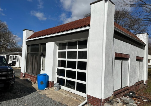 commercial garage