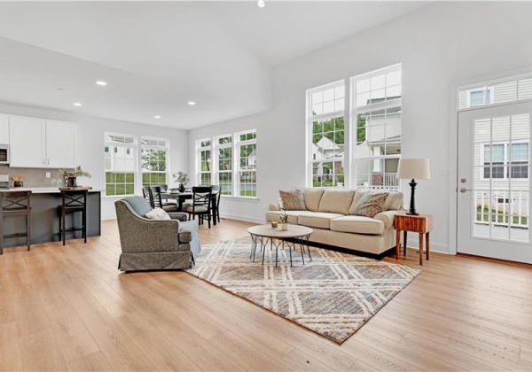 Great Room with Vaulted Ceiling