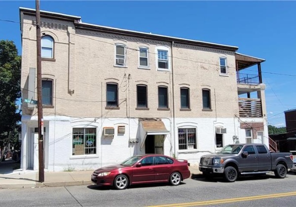 701 Jordan Street, Allentown City, Pennsylvania 18102, ,Investment Property,For sale,Jordan,736856