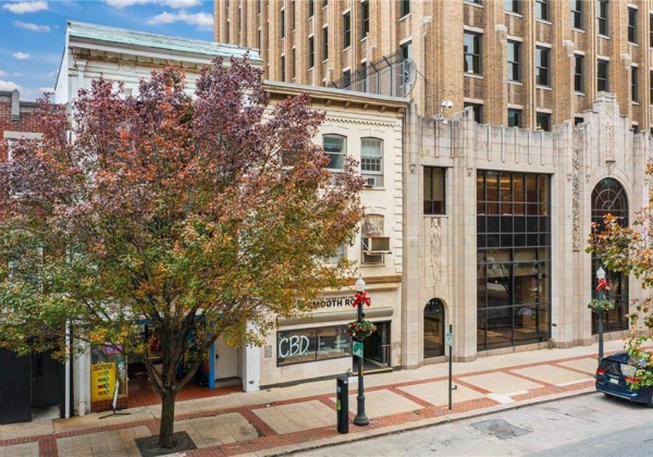 911 Hamilton Street, Allentown City, Pennsylvania 18101, ,Commercial,For sale,Hamilton,737127