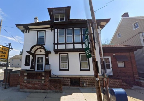 519 Main Street, Hellertown Borough, Pennsylvania 18055, 1 Bedroom Bedrooms, 3 Rooms Rooms,1 BathroomBathrooms,Residential,For sale,Main,738943