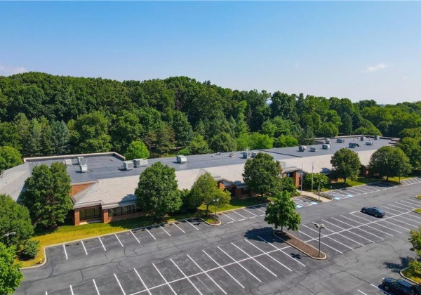 1455 Valley Center Parkway, Hanover Twp, Pennsylvania 18017, ,Commercial,For sale,Valley Center,739475