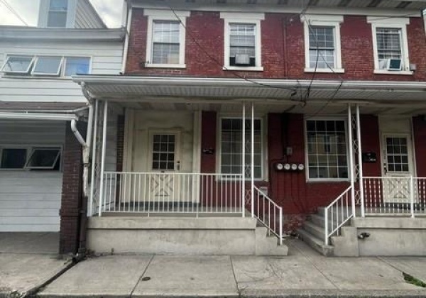 254 Cedar Street, Tamaqua Borough, Pennsylvania 18252, 1 Bedroom Bedrooms, 3 Rooms Rooms,1 BathroomBathrooms,Residential,For sale,Cedar,740439