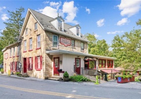 1355 Station Avenue, Upper Saucon Twp, Pennsylvania 18015, ,Commercial,For sale,Station,734833