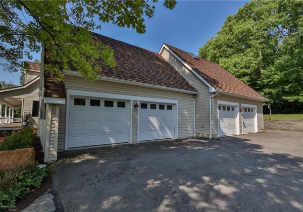 4 car garage