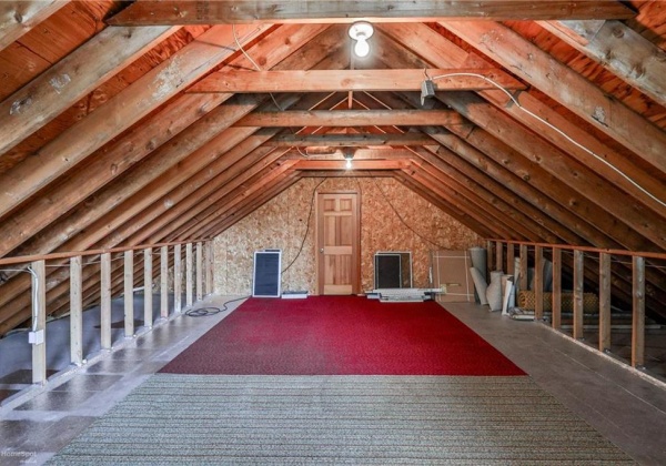 Unfinished area over family room