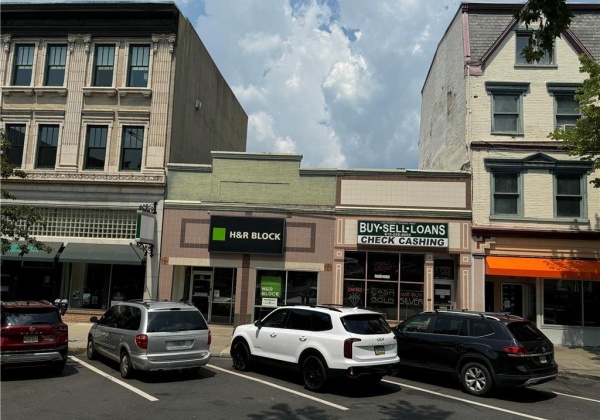 50 Centre Square, Easton, Pennsylvania 18042, ,Commercial,For sale,Centre,743821