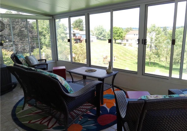 Florida Room/Sunroom