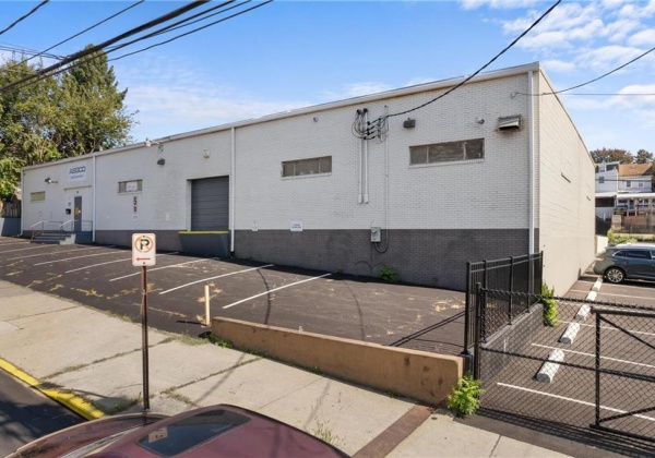 425 3rd Street, Allentown City, Pennsylvania 18102, ,Commercial,For sale,3rd,745804