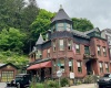 5 Broadway, Jim Thorpe Borough, Pennsylvania 18229, 9 Bedrooms Bedrooms, 15 Rooms Rooms,6 BathroomsBathrooms,Residential,For sale,Broadway,746122