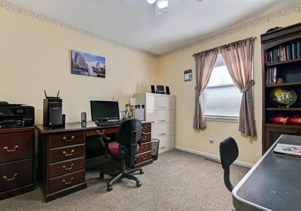 Office/ 4th Bedroom