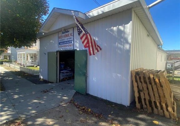 311 Center Street, Jim Thorpe Borough, Pennsylvania 18229, ,Commercial,For sale,Center,747594