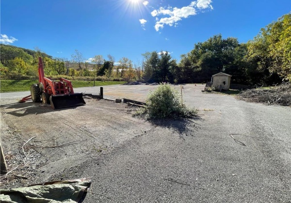 Industrial Drive, Easton, Pennsylvania 18042, ,Commercial,For sale,Industrial,748508