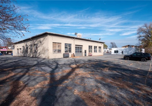 1650 Butler Street, Wilson Borough, Pennsylvania 18042, ,Commercial,For sale,Butler,748701