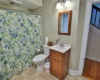 Another view of the full bathroom