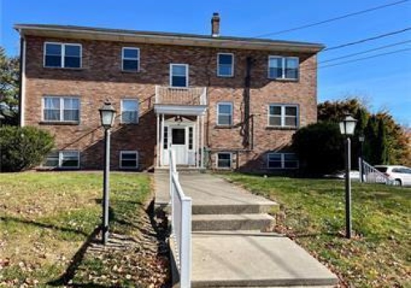 90 Gum Street, Upper Nazareth Twp, Pennsylvania 18064, 1 Bedroom Bedrooms, 3 Rooms Rooms,1 BathroomBathrooms,Residential,For sale,Gum,749187