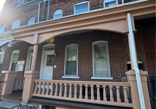 136 10Th Street, Allentown City, Pennsylvania 18102, 1 Bedroom Bedrooms, 3 Rooms Rooms,1 BathroomBathrooms,Residential,For sale,10Th,749131