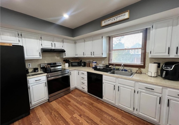 Open concept Dining Room to Kitchen