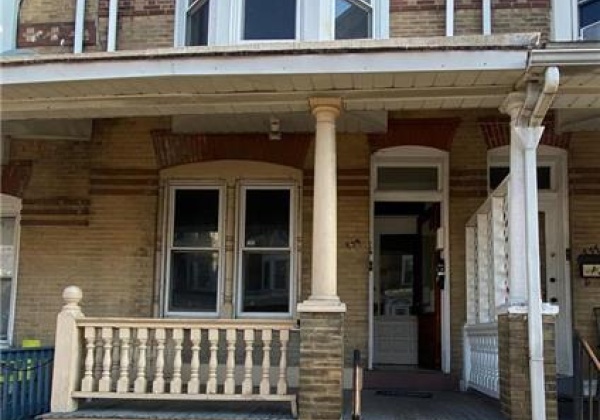 739 5th Street, Allentown City, Pennsylvania 18102, 2 Bedrooms Bedrooms, 4 Rooms Rooms,1 BathroomBathrooms,Residential,For sale,5th,750694