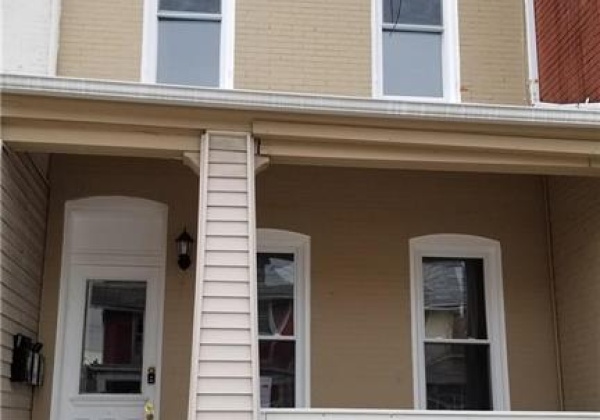 1218 Turner Street, Allentown City, Pennsylvania 18102, 1 Bedroom Bedrooms, 4 Rooms Rooms,1 BathroomBathrooms,Residential,For sale,Turner,750863