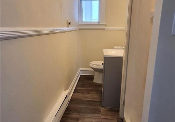 23 Poplar Street, Allentown City, Pennsylvania 18101, 1 Bedroom Bedrooms, 3 Rooms Rooms,1 BathroomBathrooms,Residential,For sale,Poplar,750864