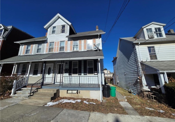 137 Susquehanna Street, Allentown City, Pennsylvania 18103, 1 Bedroom Bedrooms, 3 Rooms Rooms,1 BathroomBathrooms,Residential,For sale,Susquehanna,750881