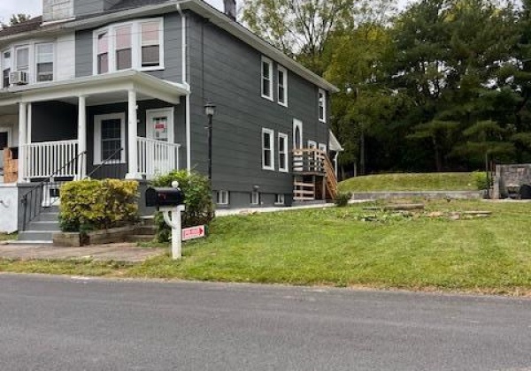 2132 Johnston Avenue, Lower Saucon Twp, Pennsylvania 18015, 3 Bedrooms Bedrooms, 6 Rooms Rooms,1 BathroomBathrooms,Residential,For sale,Johnston,750754